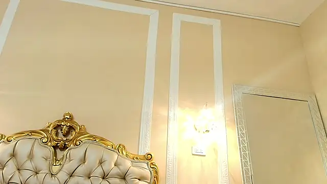 Snapshot of PaulineKosh chatting on 10, 7, 2026 PaulineKosh online show from 10, 7, 2026