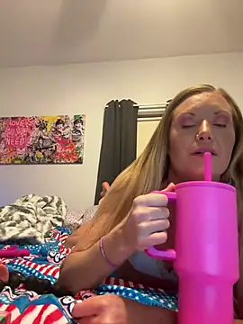 xlilianaxx online show from 26, 6, 2026