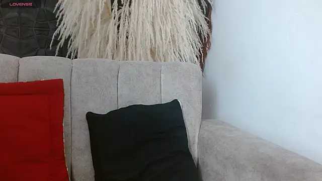 emily16092020 online show from 1, 6, 2026