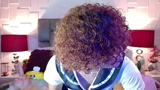 KeiryGinger online show from 12, 6, 2026