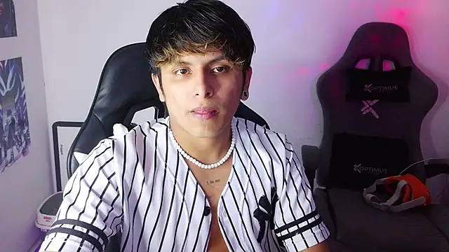 Snapshot of dany_fans chatting on 30, 6, 2026 dany fans online show from 30, 6, 2026