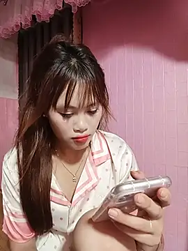 Ly-sexyy online show from 8, 7, 2026