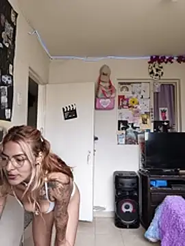 evafuckasd online show from 17, 7, 2026