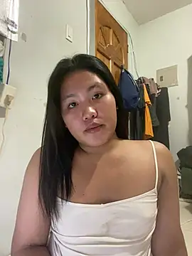 Snapshot of YourBaby_Eva chatting on 26, 6, 2026 YourBaby Eva online show from 26, 6, 2026