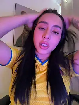 IsabellaNoir  online show from 3, 7, 2026