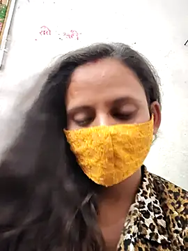 Snapshot of Cutie_Neetu chatting on 27, 5, 2026 Cutie Neetu online show from 27, 5, 2026