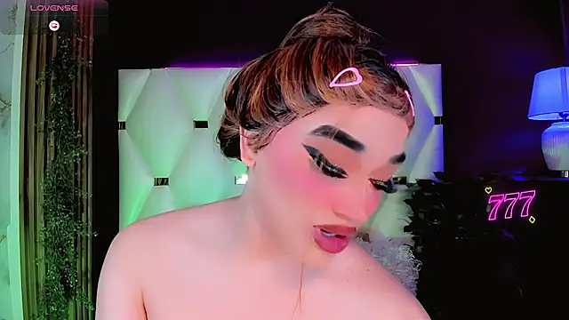 Camila Vasquezz1 online show from 26, 6, 2026