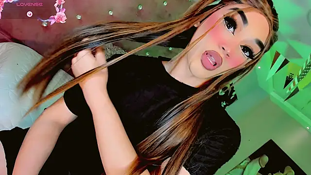 Camila Vasquezz1 online show from 19, 6, 2026