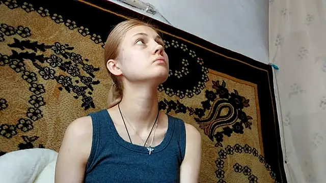 LunaLaday online show from 12, 6, 2026
