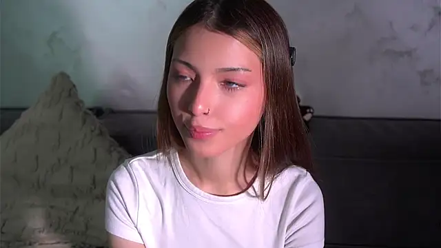 Snapshot of VeraDepierro chatting on 3, 6, 2026 VeraDepierro online show from 3, 6, 2026