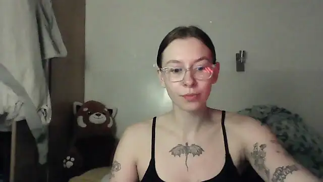 JuicyErika online show from 26, 5, 2026