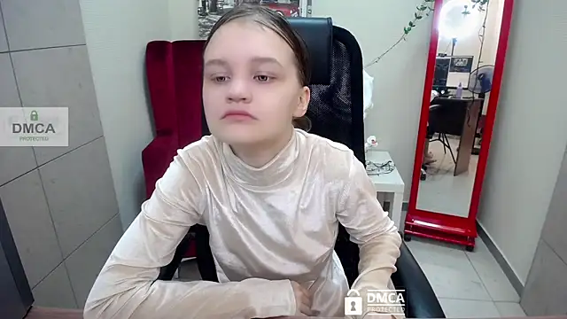  donnaSia  online show from 31, 5, 2026