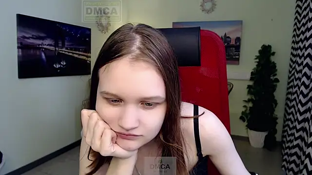  donnaSia  online show from 28, 4, 2026