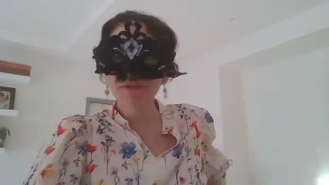 HelenTiAscolta online show from 4, 6, 2026