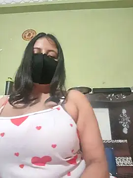 Snapshot of Priya_9945 chatting on 13, 7, 2026 Priya 9945 online show from 13, 7, 2026