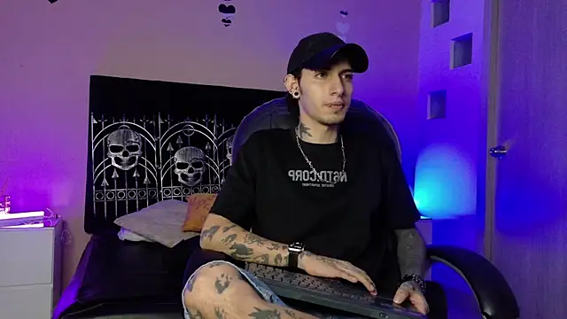 Vergil Noir  online show from 4, 6, 2026