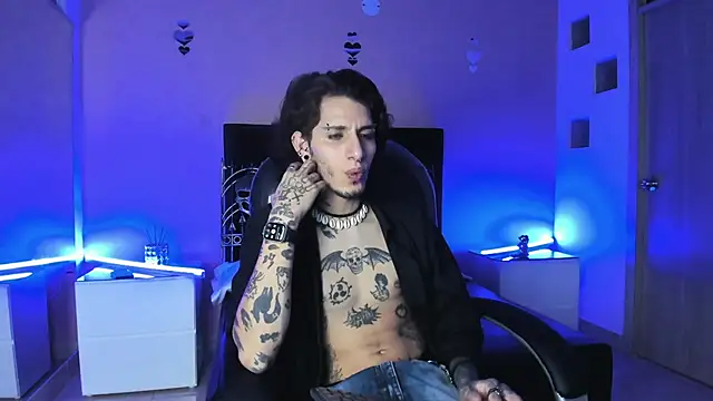 Vergil Noir  online show from 23, 4, 2026