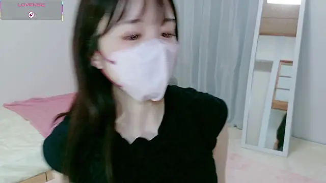 mayu chan  online show from 17, 6, 2026