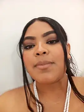 riley dolly online show from 4, 5, 2026