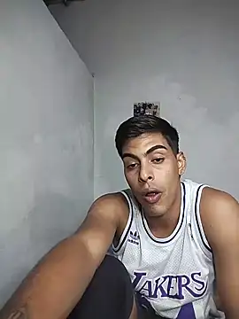 hot latinox online show from 5, 6, 2026