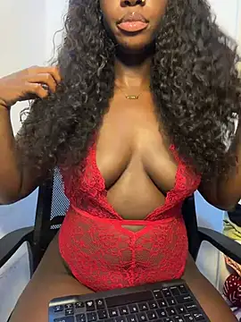Leylabelle26 online show from 14, 7, 2026