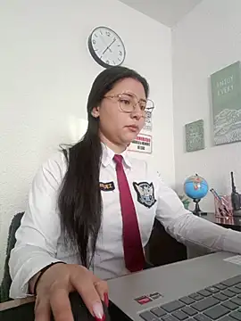 Snapshot of Queen_linda1 chatting on 9, 5, 2026 Queen linda1 online show from 9, 5, 2026