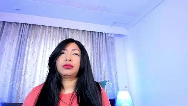 Snapshot of Victoria_kim_lee chatting on 19, 5, 2026 Victoria kim lee online show from 19, 5, 2026