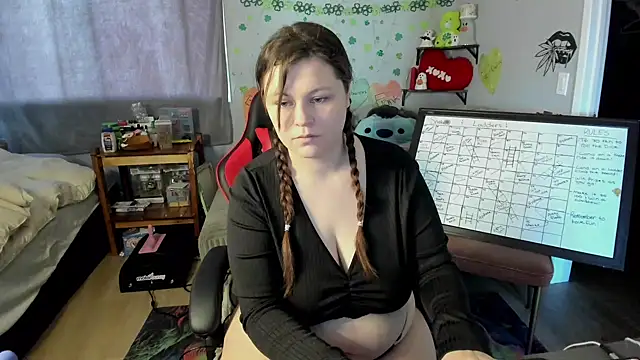 DelilaFields2 online show from 1, 5, 2026