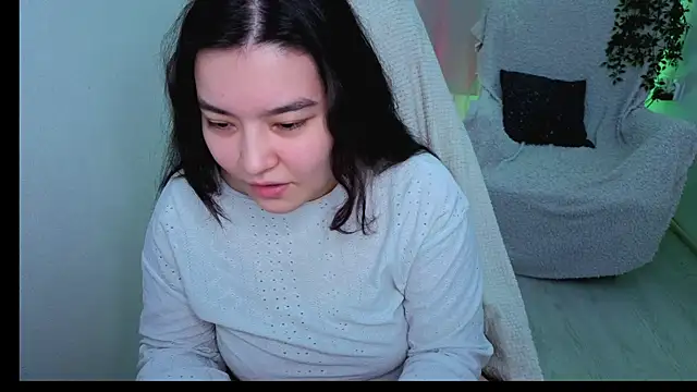 MomoRins online show from 29, 4, 2026