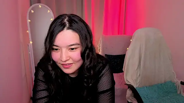 MomoRins online show from 29, 5, 2026