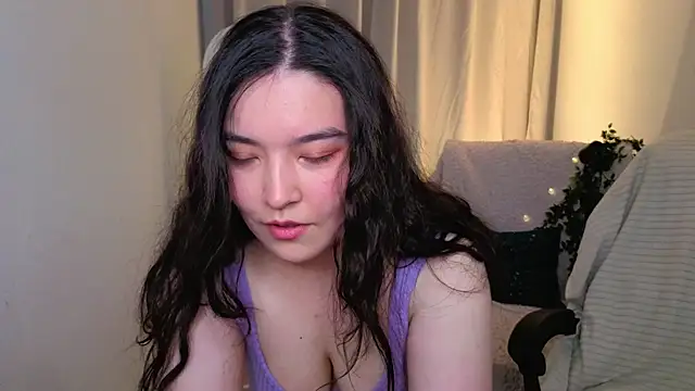 MomoRins online show from 23, 5, 2026