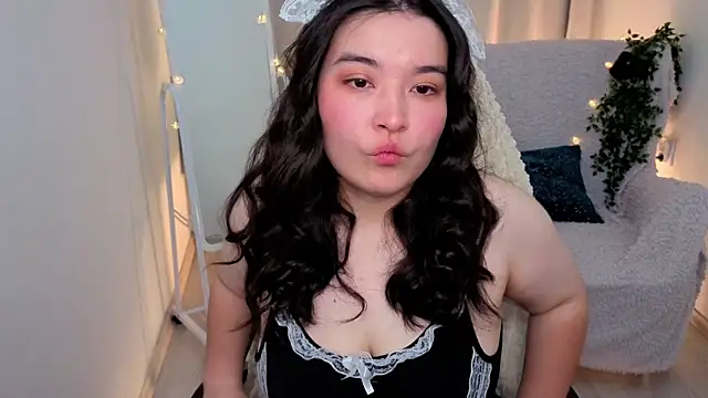 MomoRins online show from 31, 5, 2026
