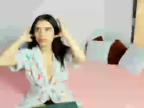 Sofi Moon1 online show from 23, 4, 2026