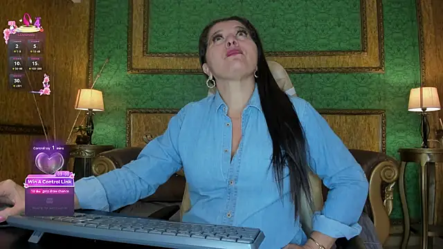 Agata Jade online show from 14, 7, 2026