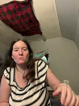 Mini83 online show from 15, 7, 2026
