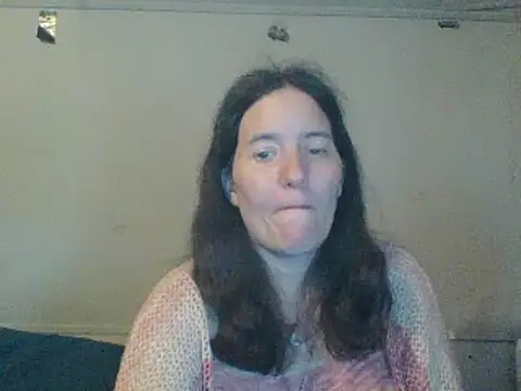 Snapshot of Mini83 chatting on 8, 5, 2026 Mini83 online show from 8, 5, 2026