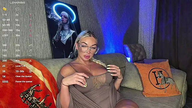 MissJessX online show from 13, 7, 2026