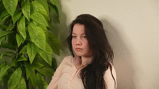 AnikaWohlwend online show from 24, 4, 2026