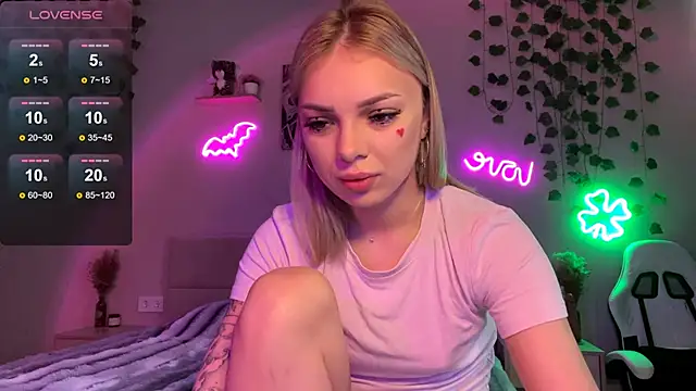 Snapshot of CandyRass chatting on 30, 5, 2026 CandyRass online show from 30, 5, 2026