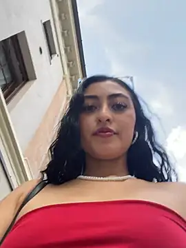 Dahlia cortes online show from 30, 6, 2026