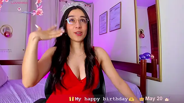 Elisabetta Amour online show from 20, 5, 2026