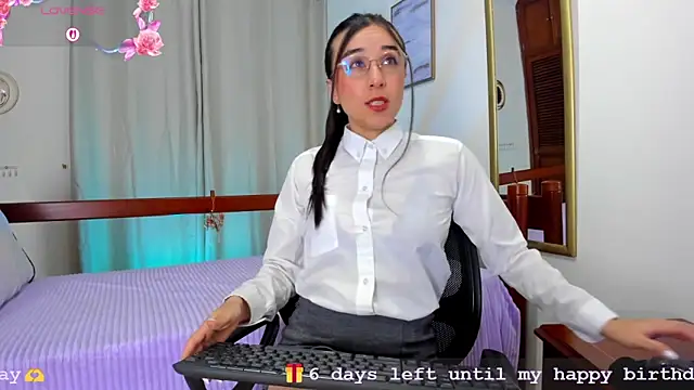 Elisabetta Amour online show from 15, 5, 2026