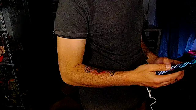 chiquitoconsecreto online show from 23, 4, 2026