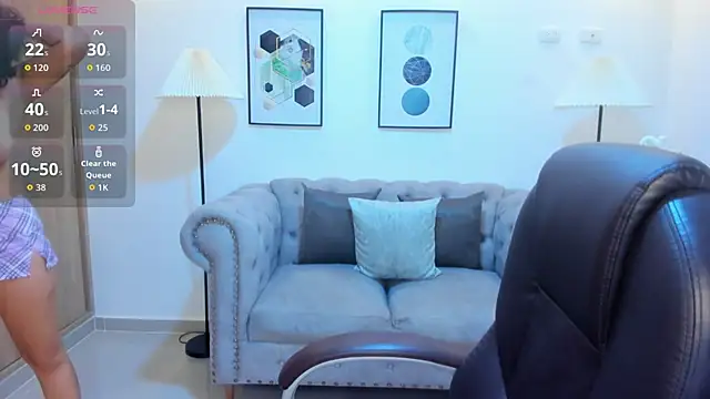 Snapshot of sienna_luxor chatting on 28, 7, 2026 sienna luxor online show from 28, 7, 2026