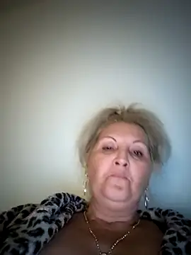 Divineblond online show from 5, 11, 2025