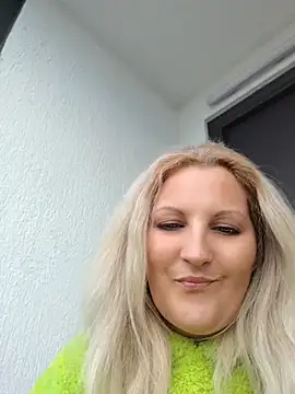 Divineblond online show from 17, 5, 2026