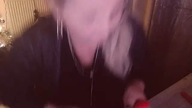 Divineblond online show from 24, 11, 2025