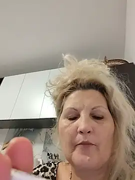 Divineblond online show from 8, 2, 2026