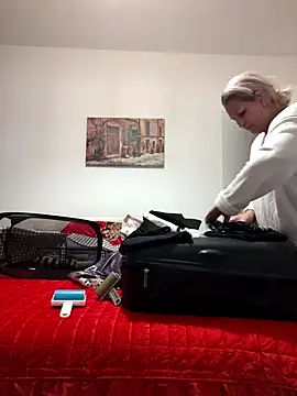 Divineblond online show from 7, 1, 2026