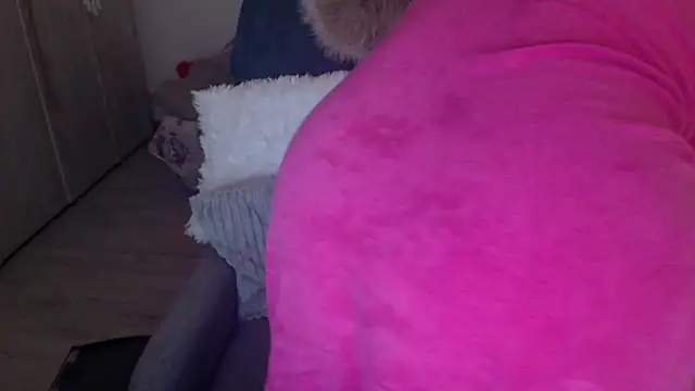 Divineblond online show from 3, 5, 2026
